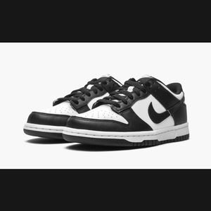Nike dunks white and black